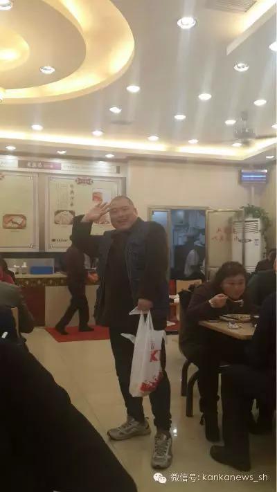 百度胖老师吧上海市公安局轨道交通分局石宇玉老师求救 微 信抖音快手百度贴吧百科图片视频知道搜索上海胖老 ...