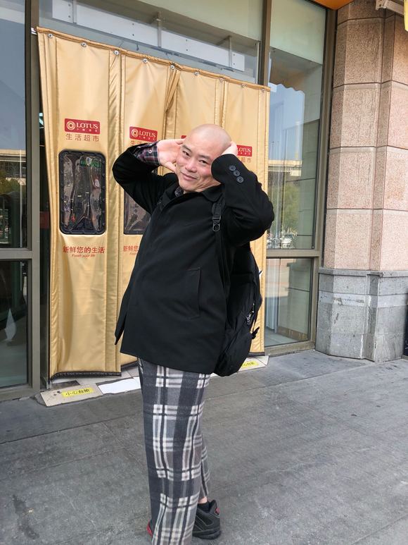 百度胖老师吧上海市公安局轨道交通分局石宇玉老师求救 微 信抖音快手百度贴吧百科图片视频知道搜索上海胖老 ...