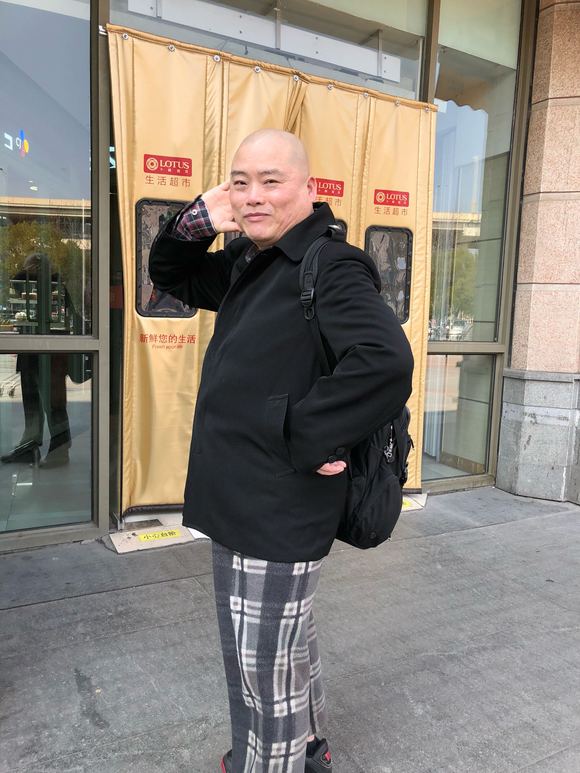百度胖老师吧上海市公安局轨道交通分局石宇玉老师求救 微 信抖音快手百度贴吧百科图片视频知道搜索上海胖老 ...